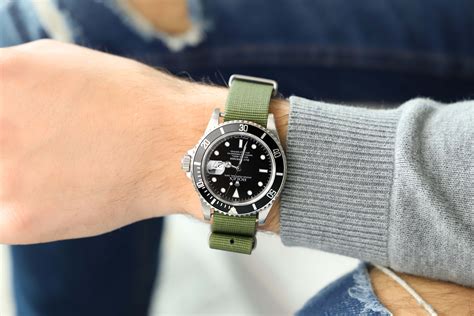 how to put a nato strap on a rolex submariner|best strap for rolex submariner.